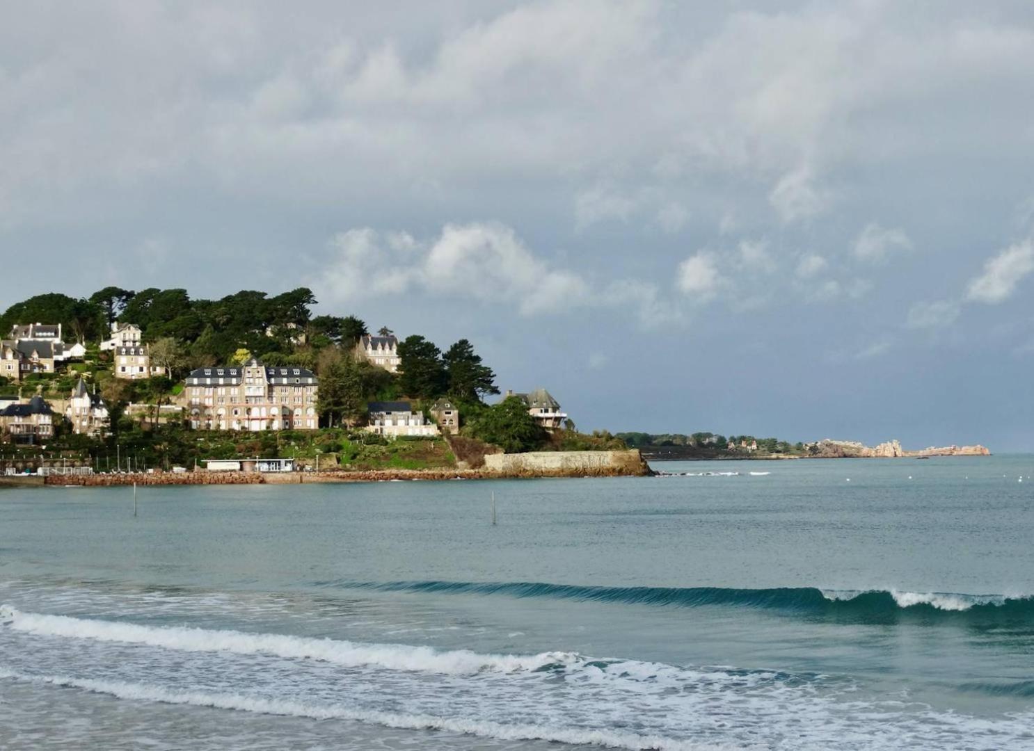 Bel Appartement Neuf Plage De Trestraou A Perros-Guirec - Ref 862 Eksteriør bilde